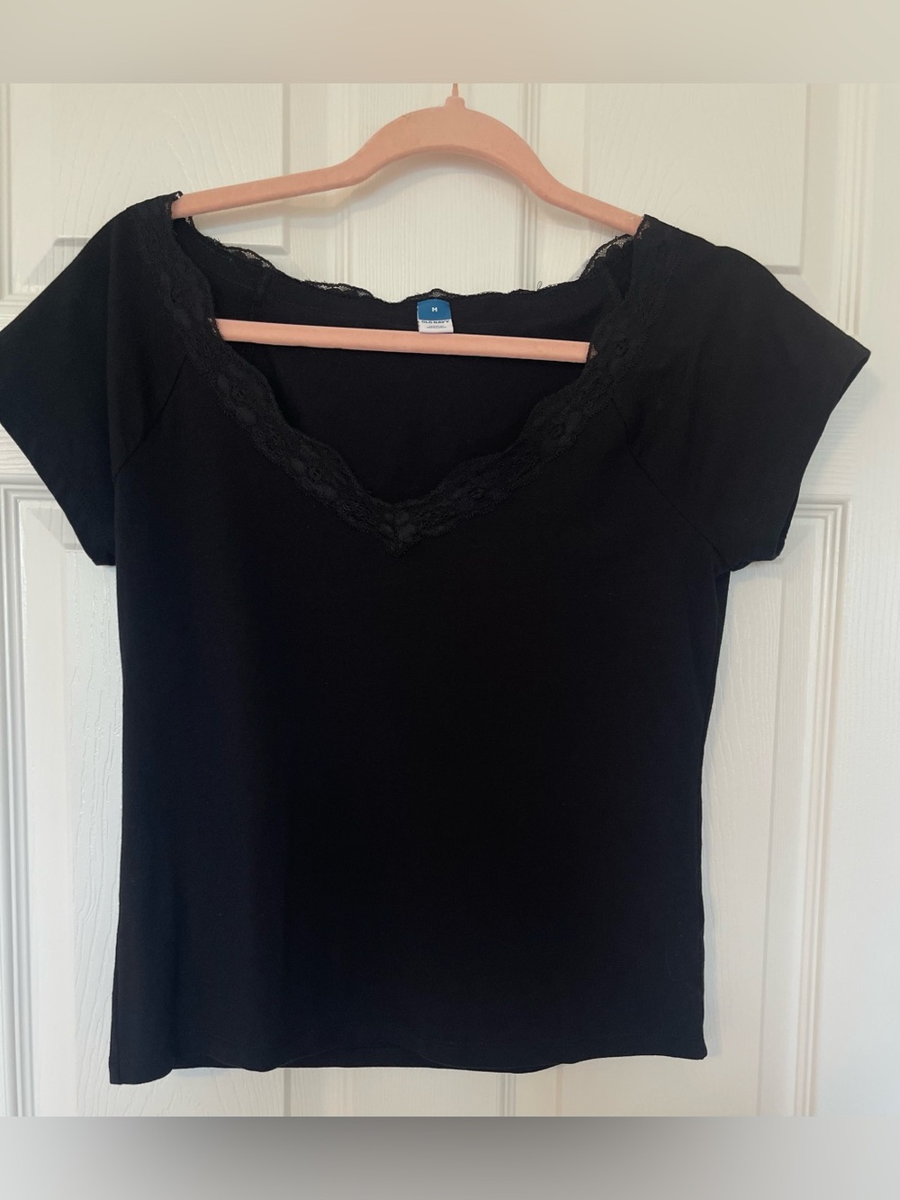 Old Navy Black V-Neck Lace-Edge Short Sleeve Tee